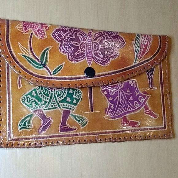 Hand Tooled Leather Tribal Clutch and Wallet - Picture 8 of 13